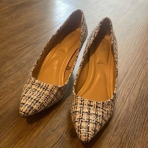 Charles by Charles David Angelica heels. Black and white, size 7.5